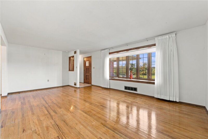 1005 Wolfe Ave — photo 5