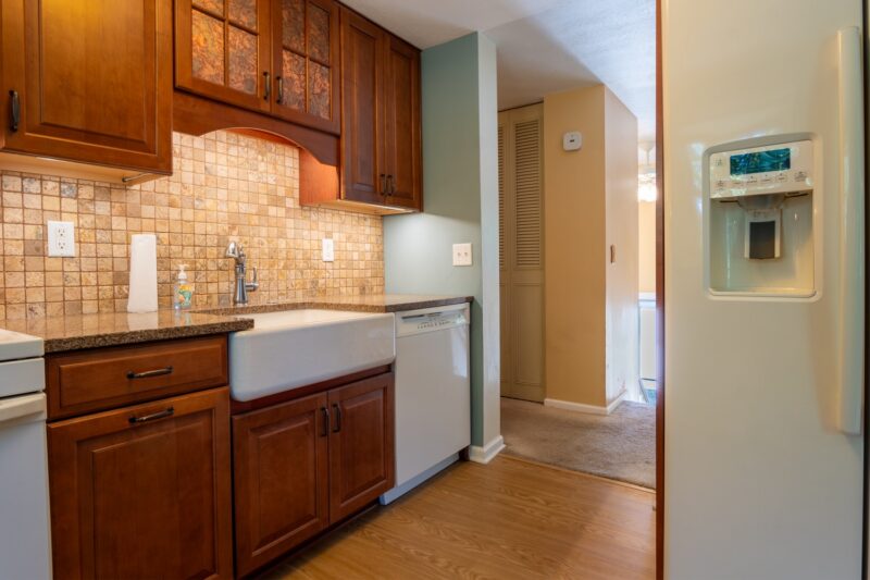 17 Wheatfield DRIVE — photo 8