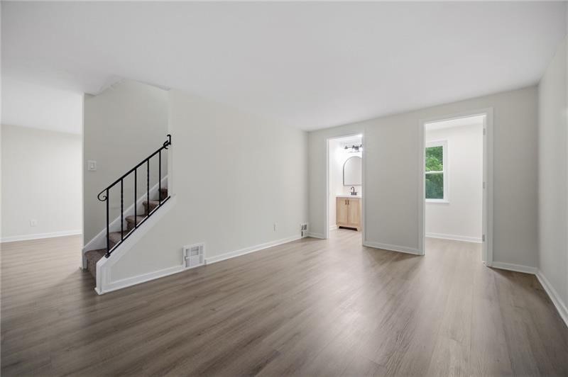 1120 Jacks Run Rd — photo 4