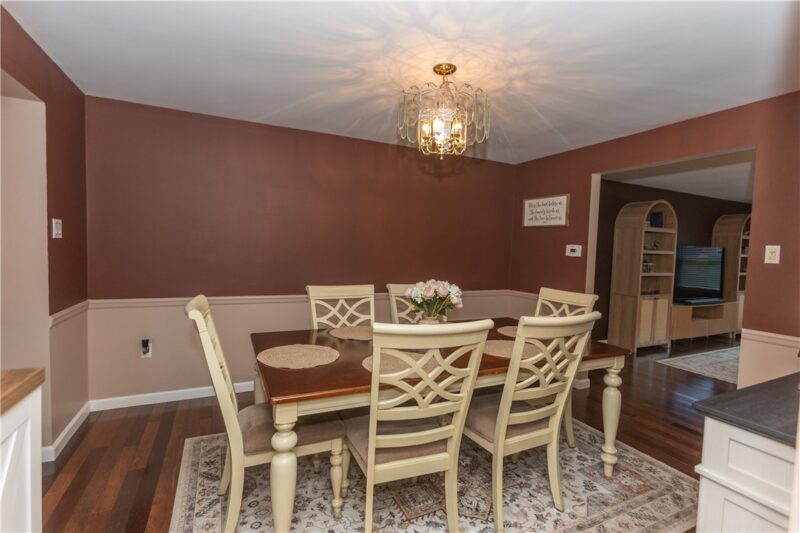57 Norfolk Dr — photo 4