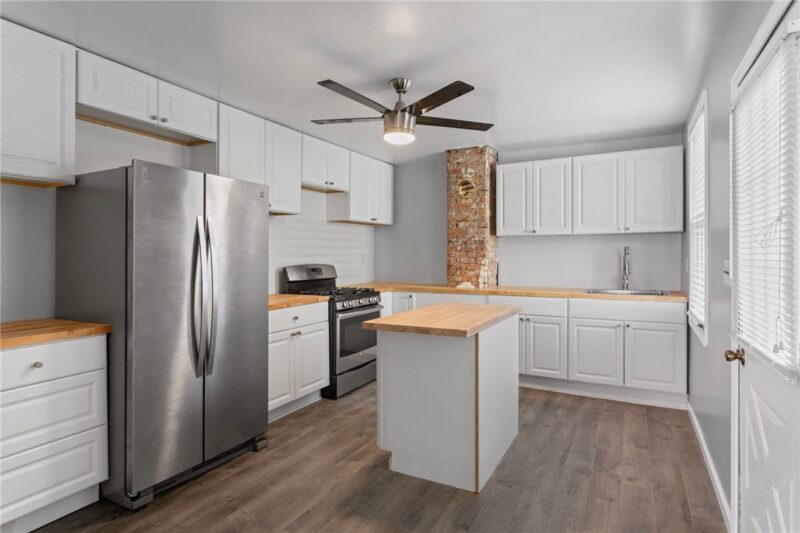 2810 Edwards Way — photo 5