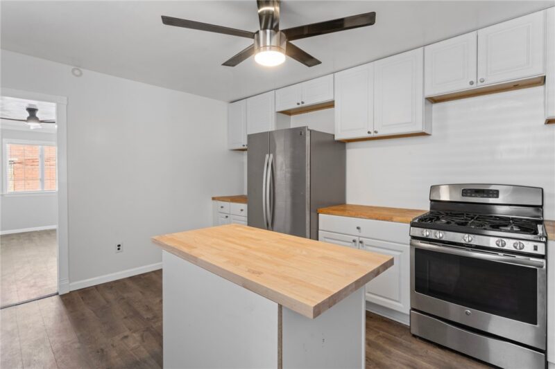 2810 Edwards Way — photo 8
