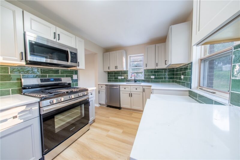 1310 Martha St — photo 4