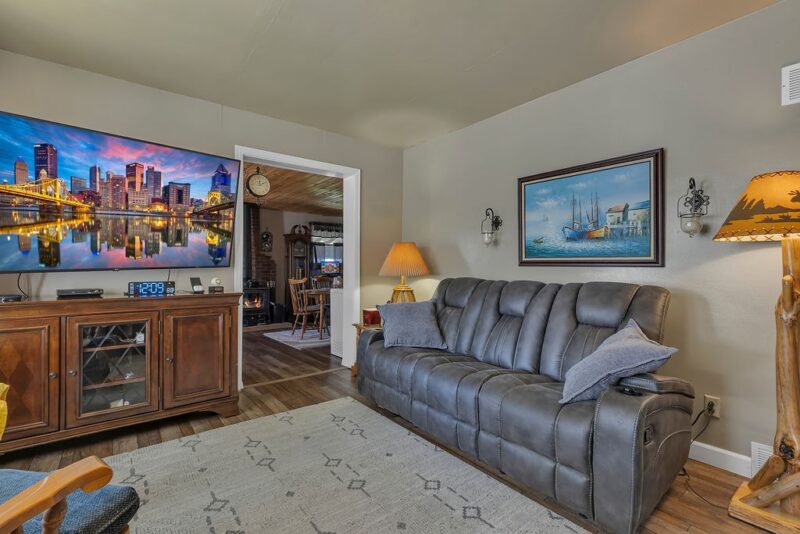 156 Willow Avenue — photo 3