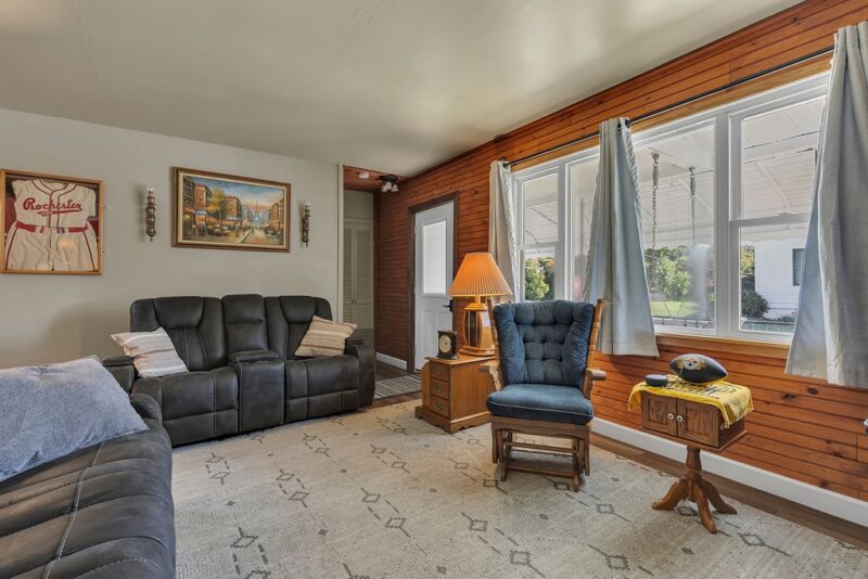 156 Willow Avenue — photo 4