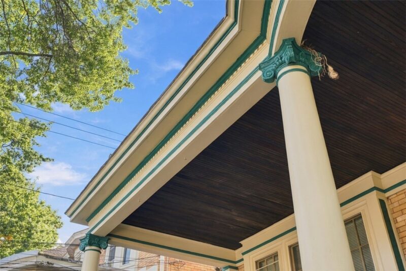 740 Broughton St — photo 5