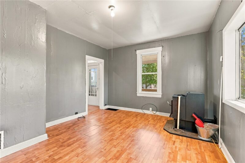 153 Humbert Road — photo 5