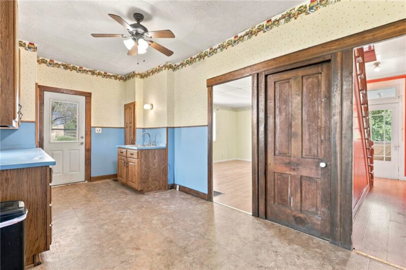 153 Humbert Road — photo 8