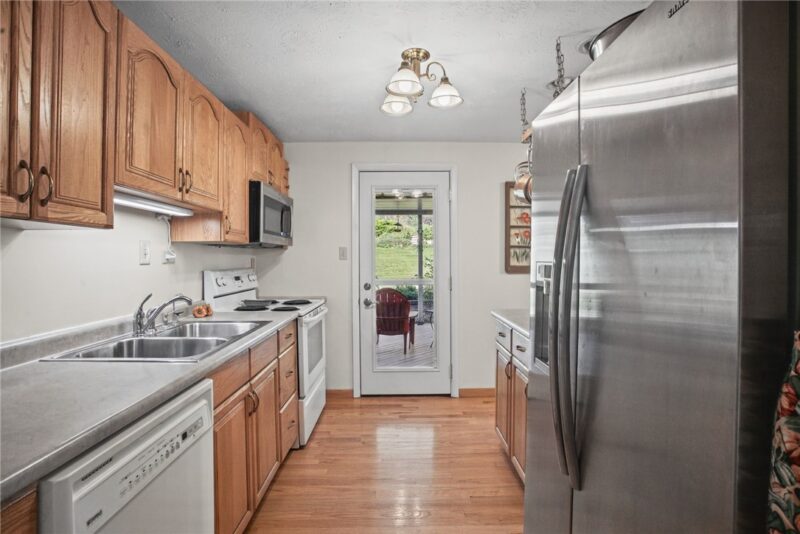 6125 Chatham Dr Ste 201 — photo 6