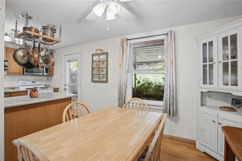 6125 Chatham Dr Ste 201 — photo 8