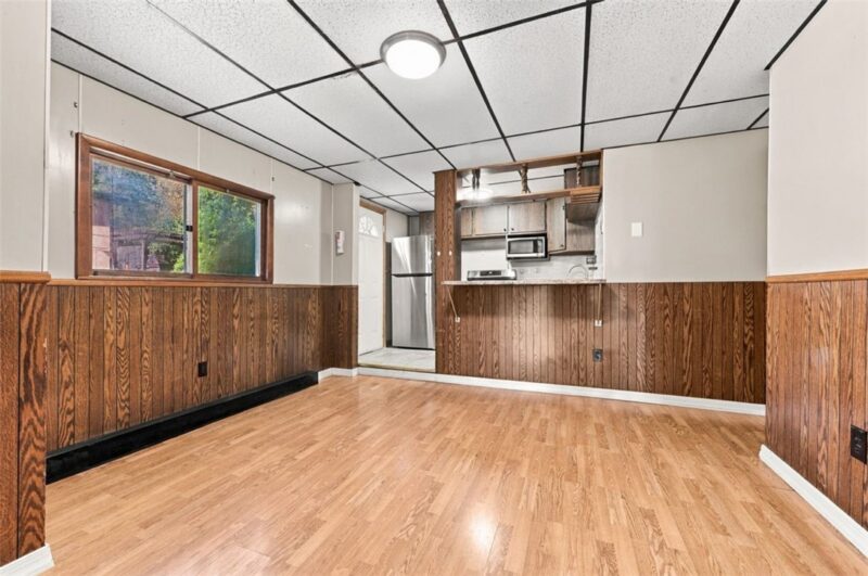 500-502 Tingley Ave — photo 8