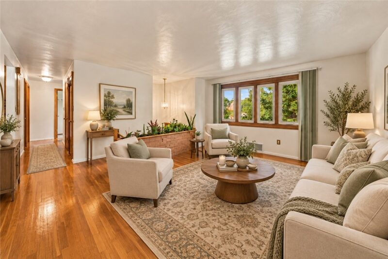 721 Cortland Dr — photo 4