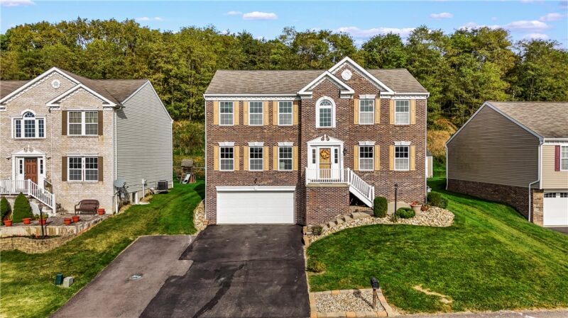 302 Summit Cir — photo 2