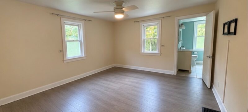 695 Roosevelt Road — photo 5