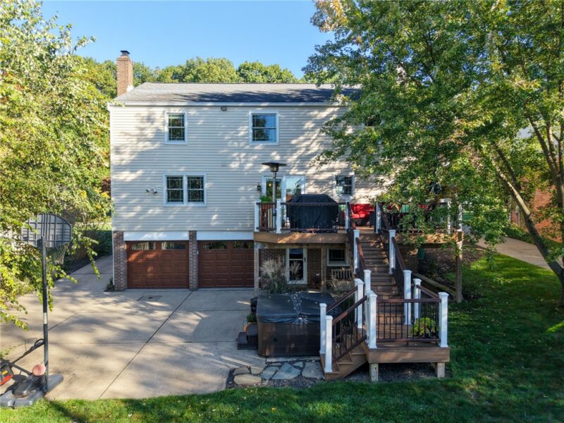 5124 MEADOWRIDGE LANE — photo 3