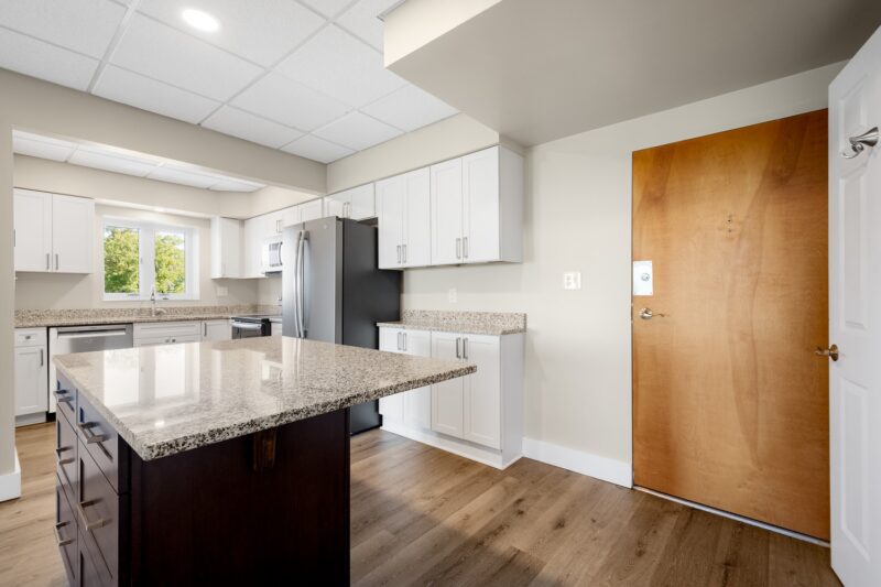 520 Washington ROAD 706 — photo 8