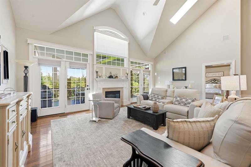 3264 Long Meadow Drive — photo 8