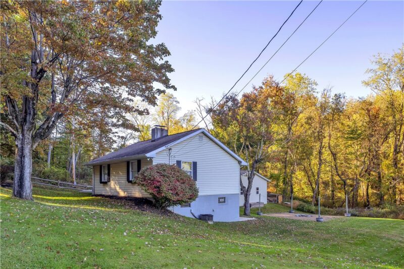 1670 Beaver Run Rd — photo 6