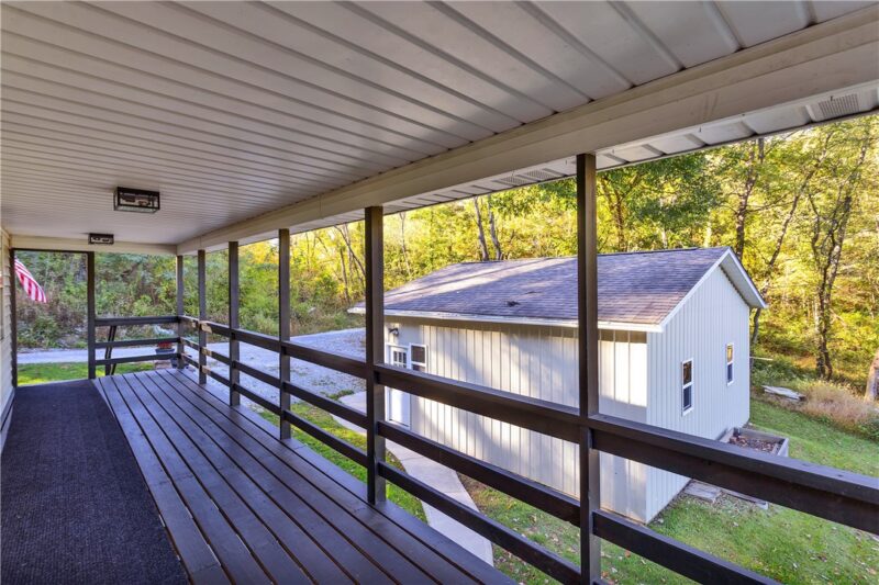 1670 Beaver Run Rd — photo 8