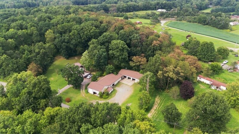 131 Mclafferty Rd — photo 3