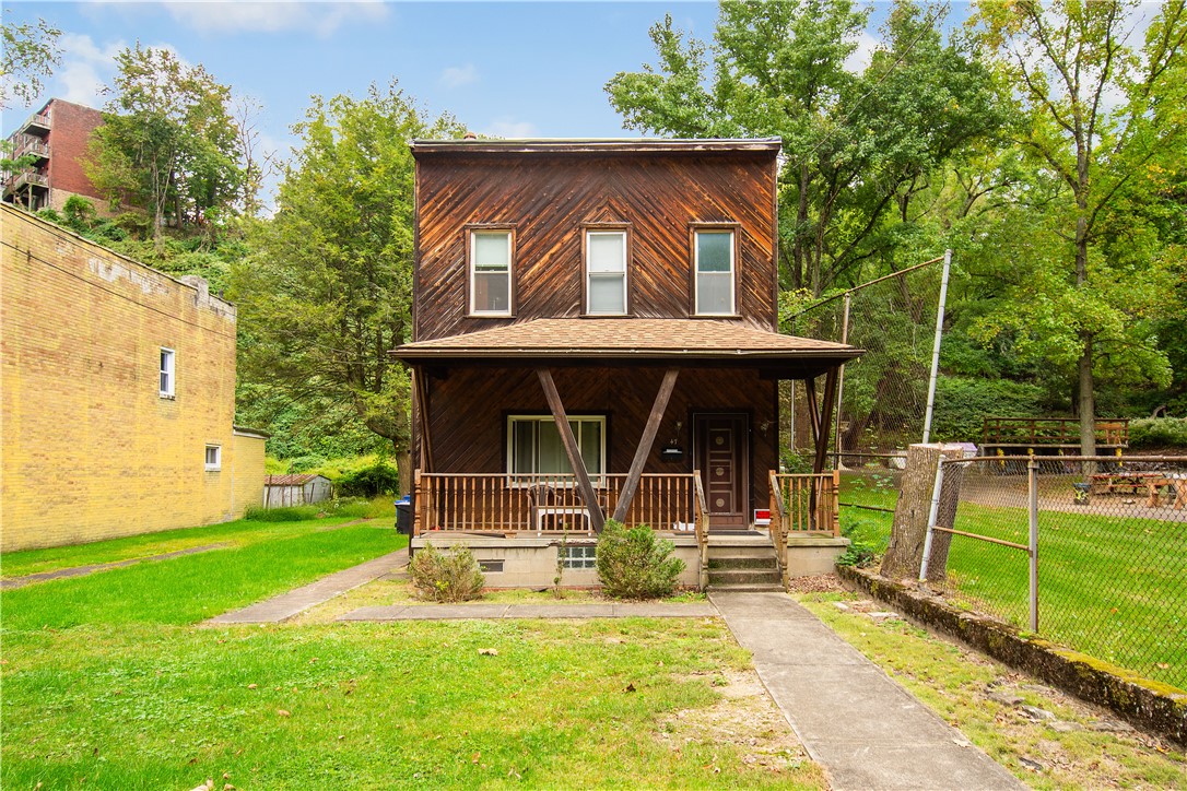 47 Boundary Street — photo 1
