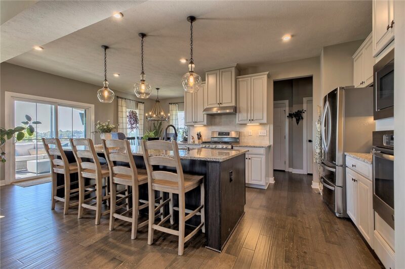 1037 Wedgewood Dr — photo 8