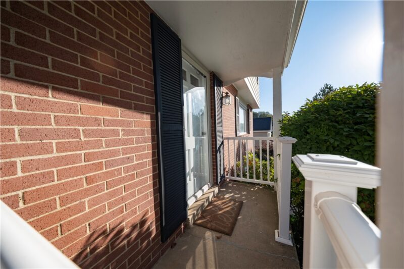 172 Chickasaw Ave — photo 4