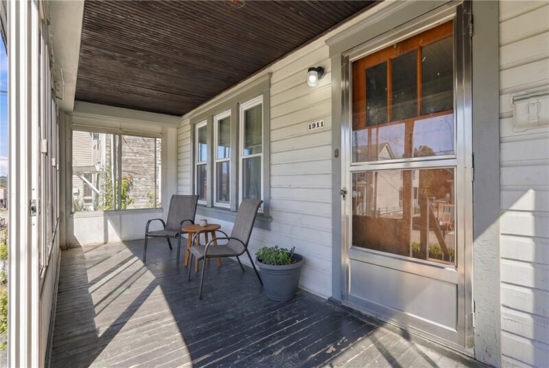 1911 Mcclure St — photo 4
