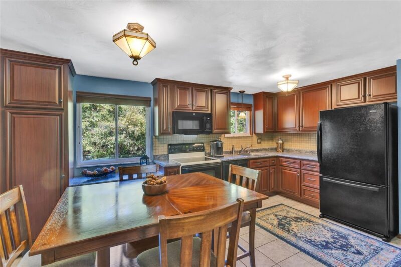 820 Niagara Drive — photo 6