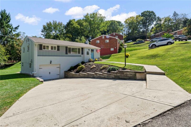 128 Winifred Dr — photo 3