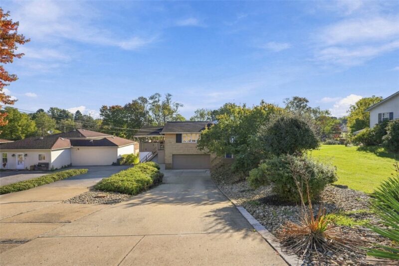 309 Young Ave — photo 3