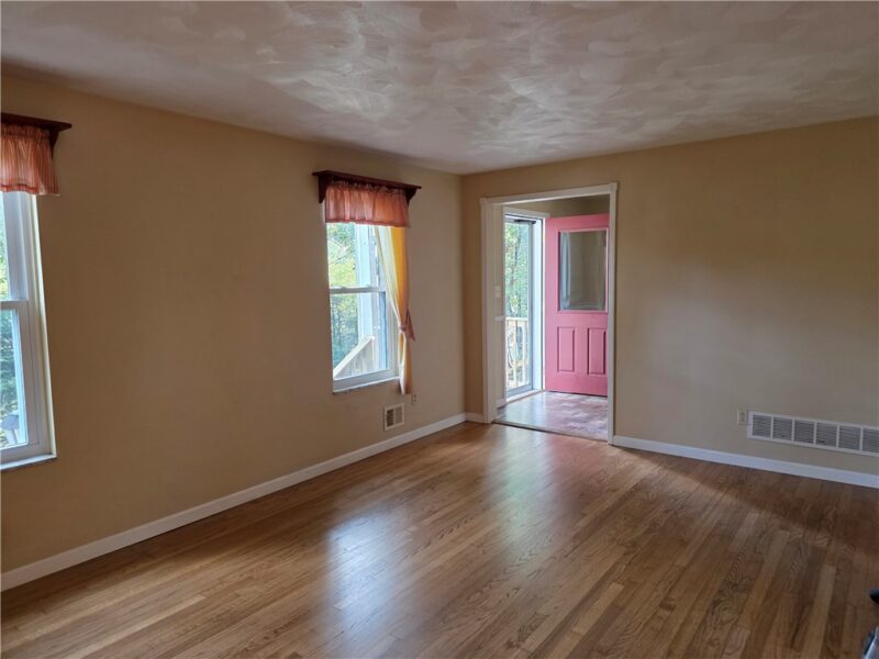 405 Center New Texas Rd — photo 8