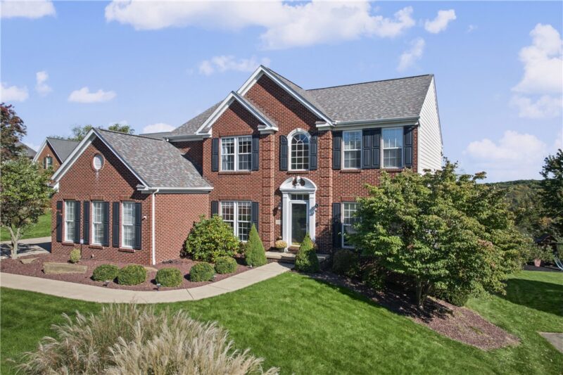 210 Briar Hill Ct — photo 2