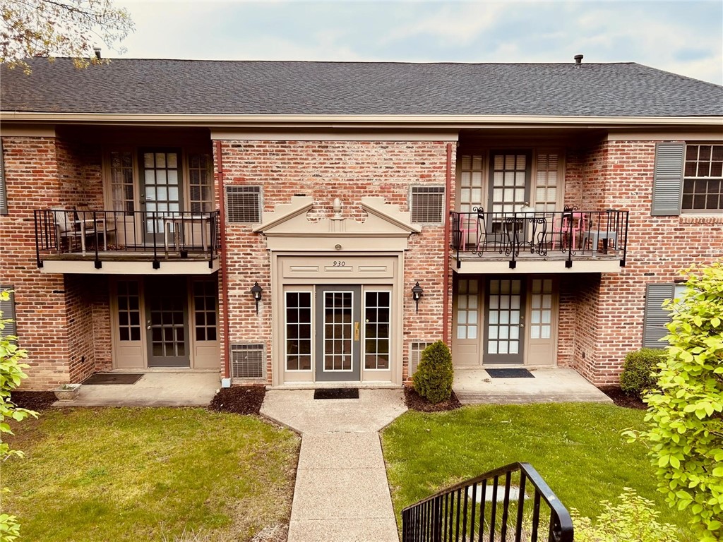 930 Margarite Dr K — photo 1