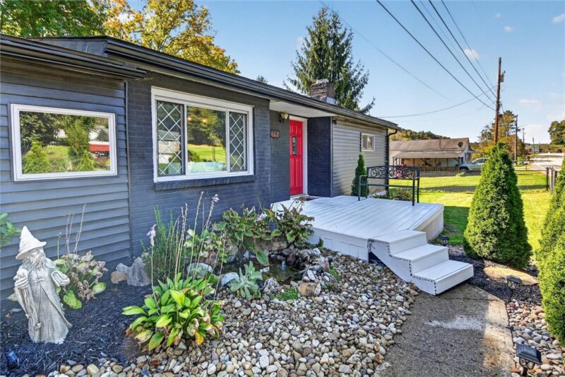 662 Joffre-Bulger Rd — photo 2