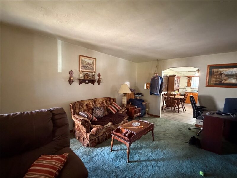 402 Franklin Ave — photo 7