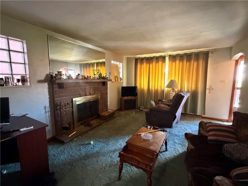 402 Franklin Ave — photo 8