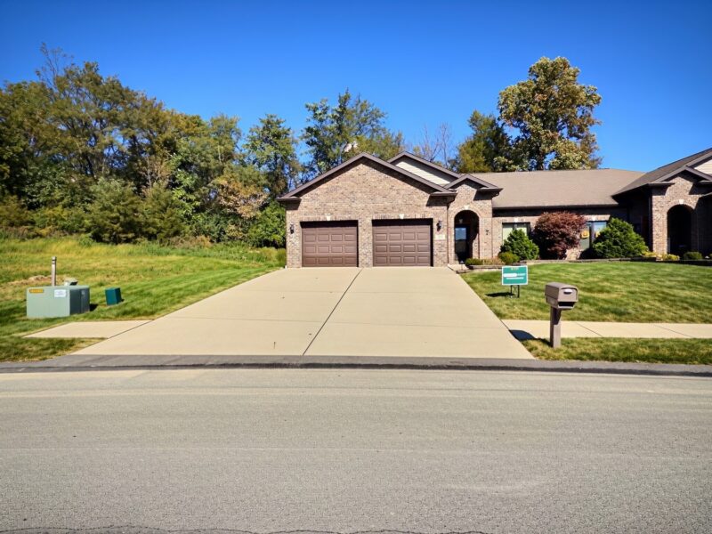 1213 Bedford ROAD — photo 3