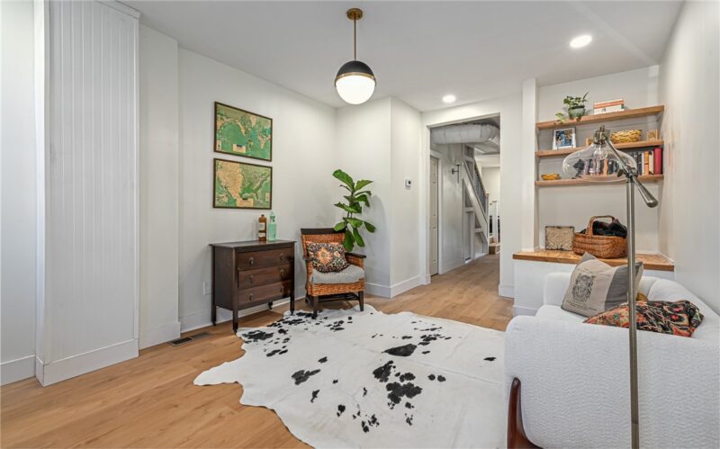 847 Suismon St — photo 3
