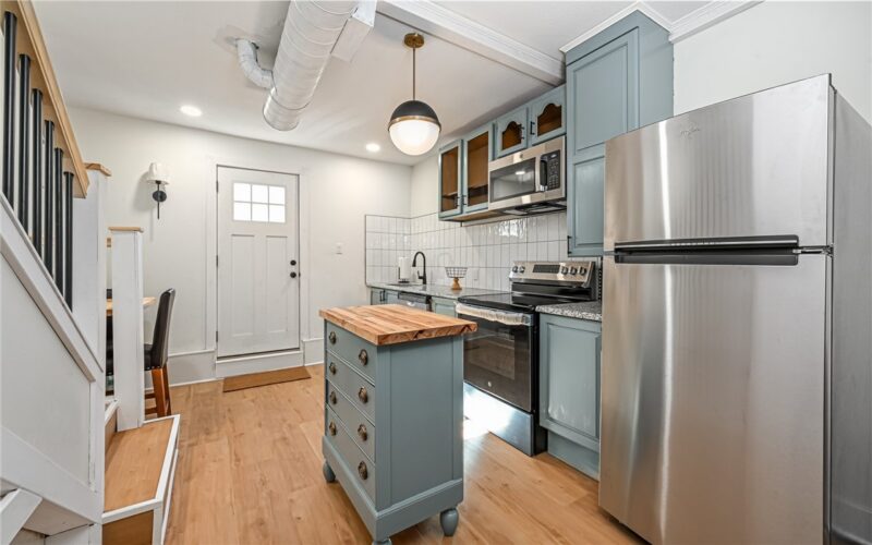 847 Suismon St — photo 5