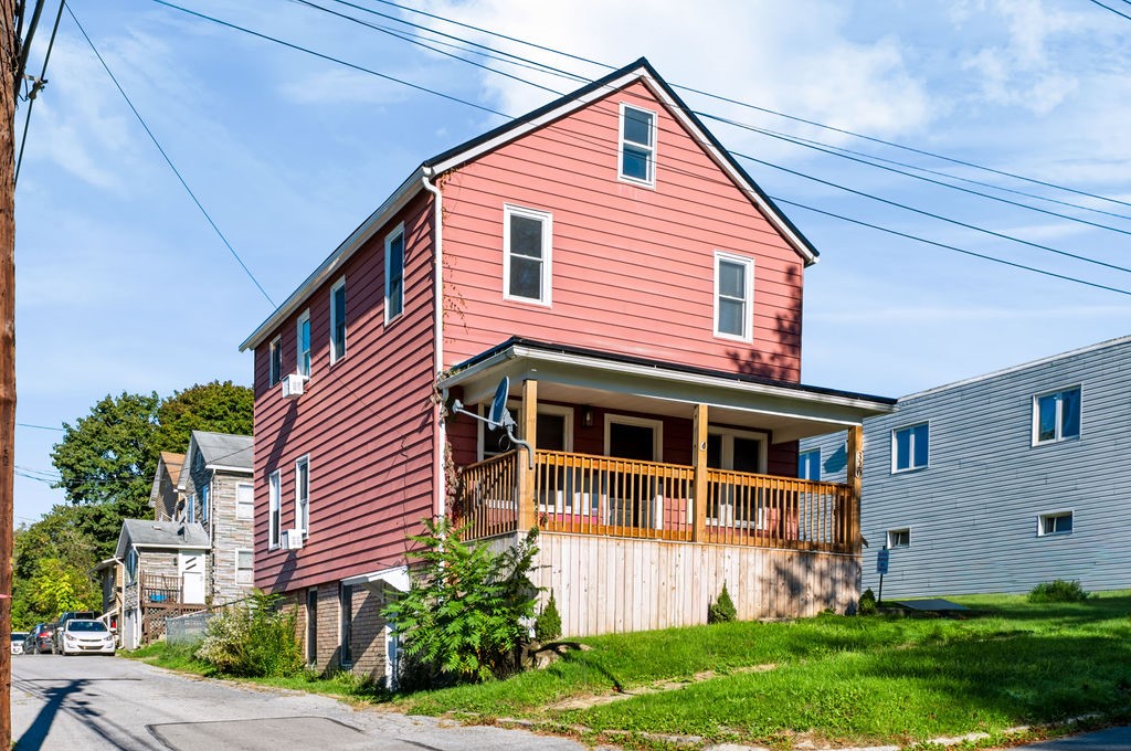 320 Pine — photo 1