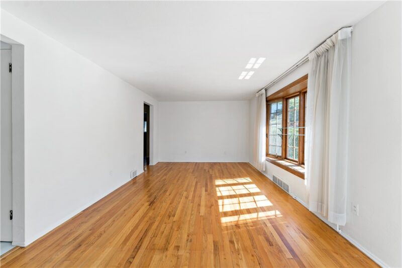 188 Arla Dr — photo 8