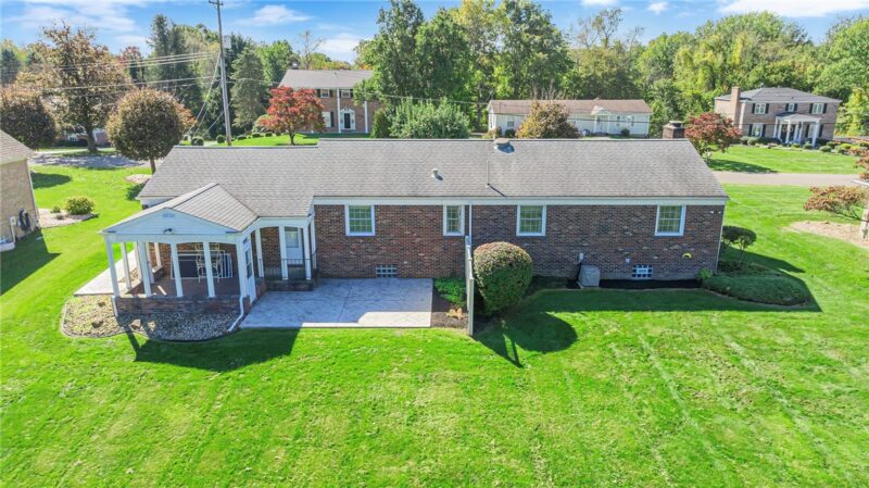 115 Fairfield Dr — photo 5