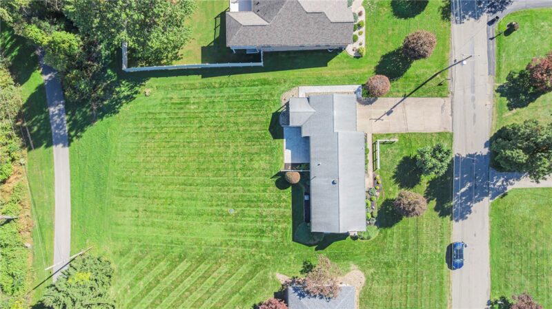 115 Fairfield Dr — photo 7