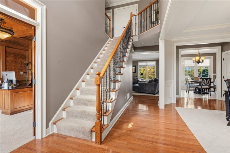 107 Hibernia Dr — photo 4
