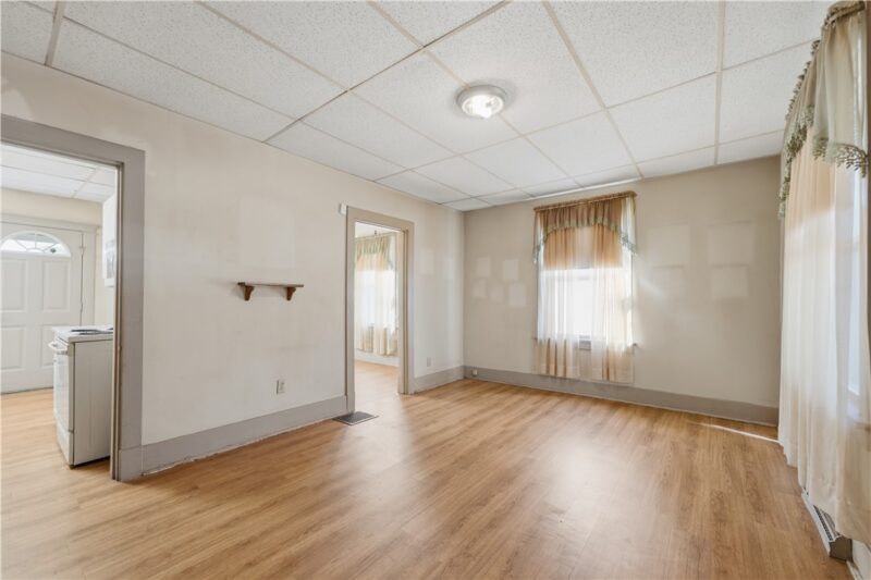 332 Giffin Ave — photo 4
