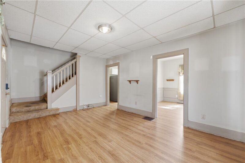 332 Giffin Ave — photo 5
