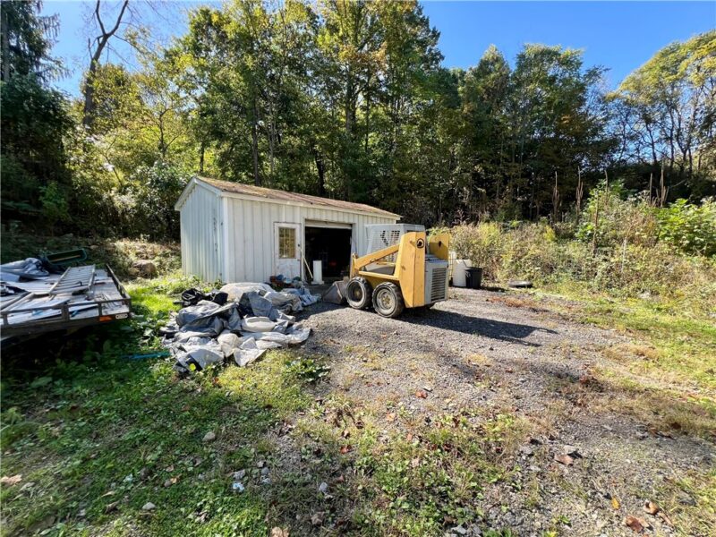 899 New Galilee Rd — photo 4