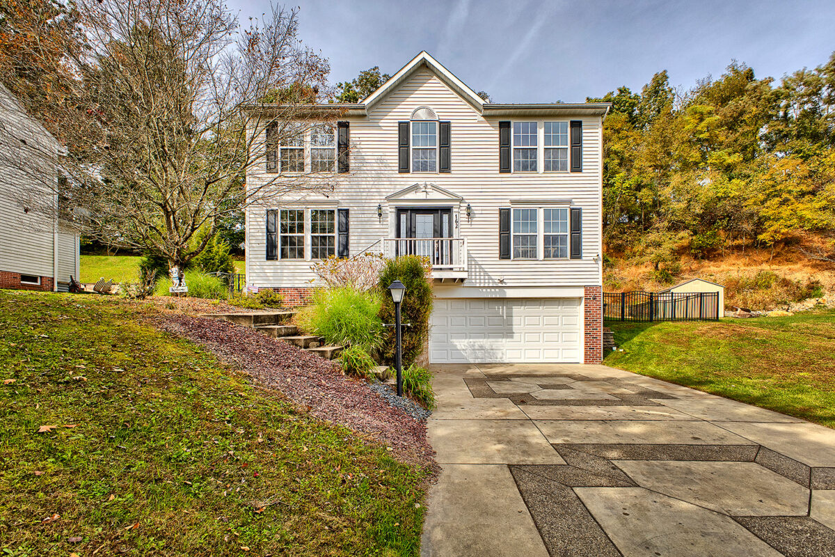 162 Janyce DRIVE — photo 1