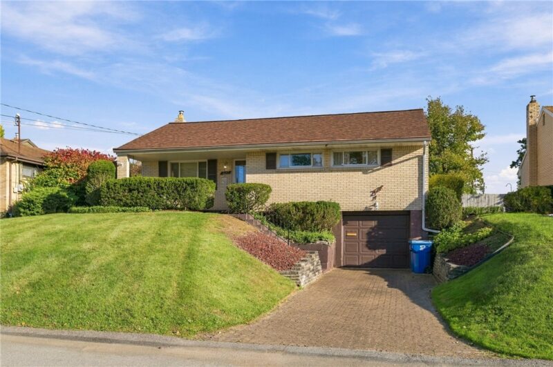 1822 Outlook Dr — photo 2